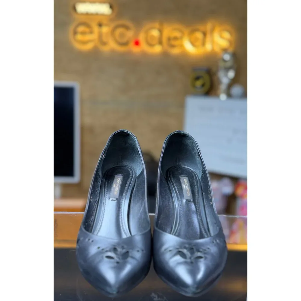 Louis Vuitton Frivolous Black Glazed Leather Perforated Pointed Toe Pumps Heels